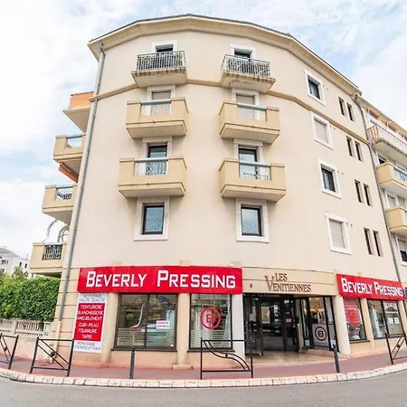 Bright And Vast 1br Balcony Parking Heart Of Town 1 Mn 칸느